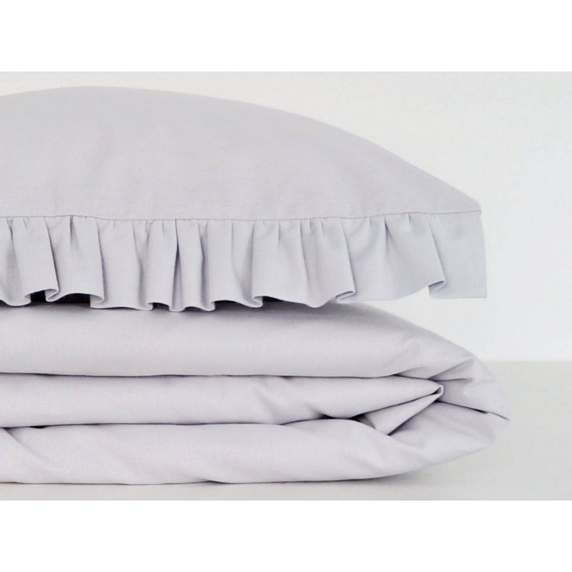 Bavlnená posteľná bielizeň s volánikom, sivá